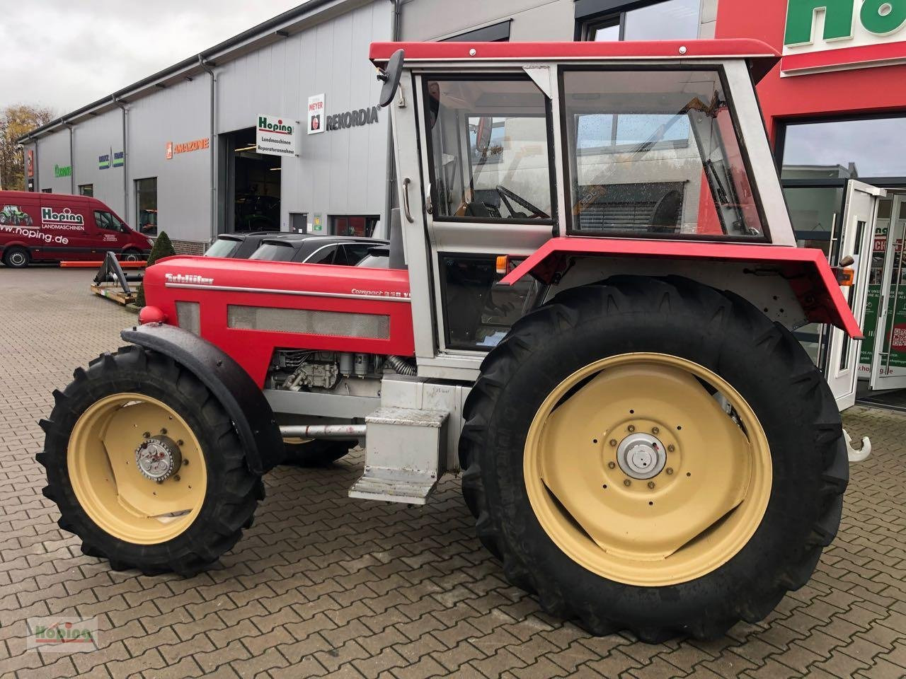 Tracteur agricole Schlüter 950 Compact: photos 13