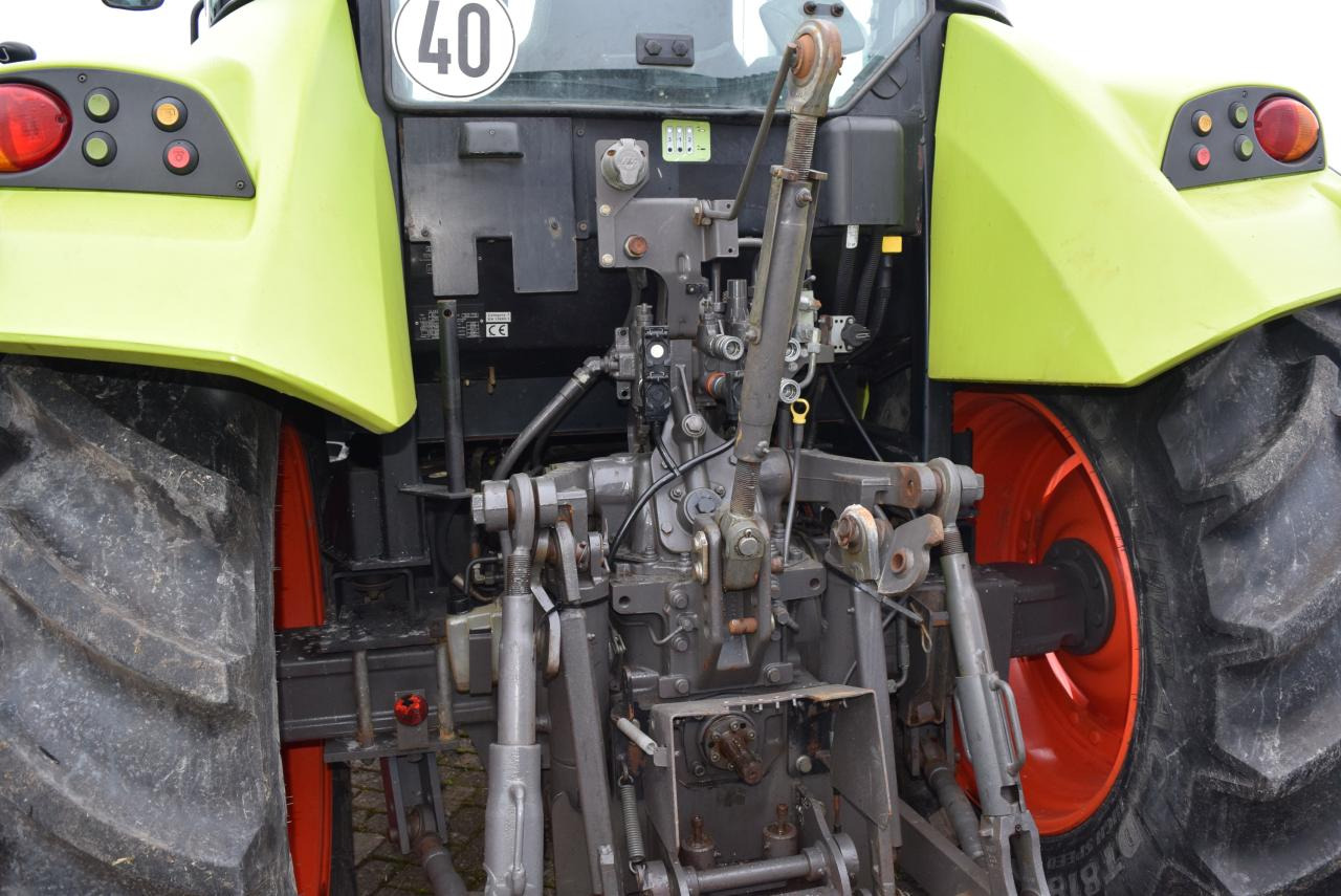 CLAAS Arion 420 CIS - Tracteur agricole: photos 5 CLAAS Arion 420 CIS - Tracteur agricole: photos 5