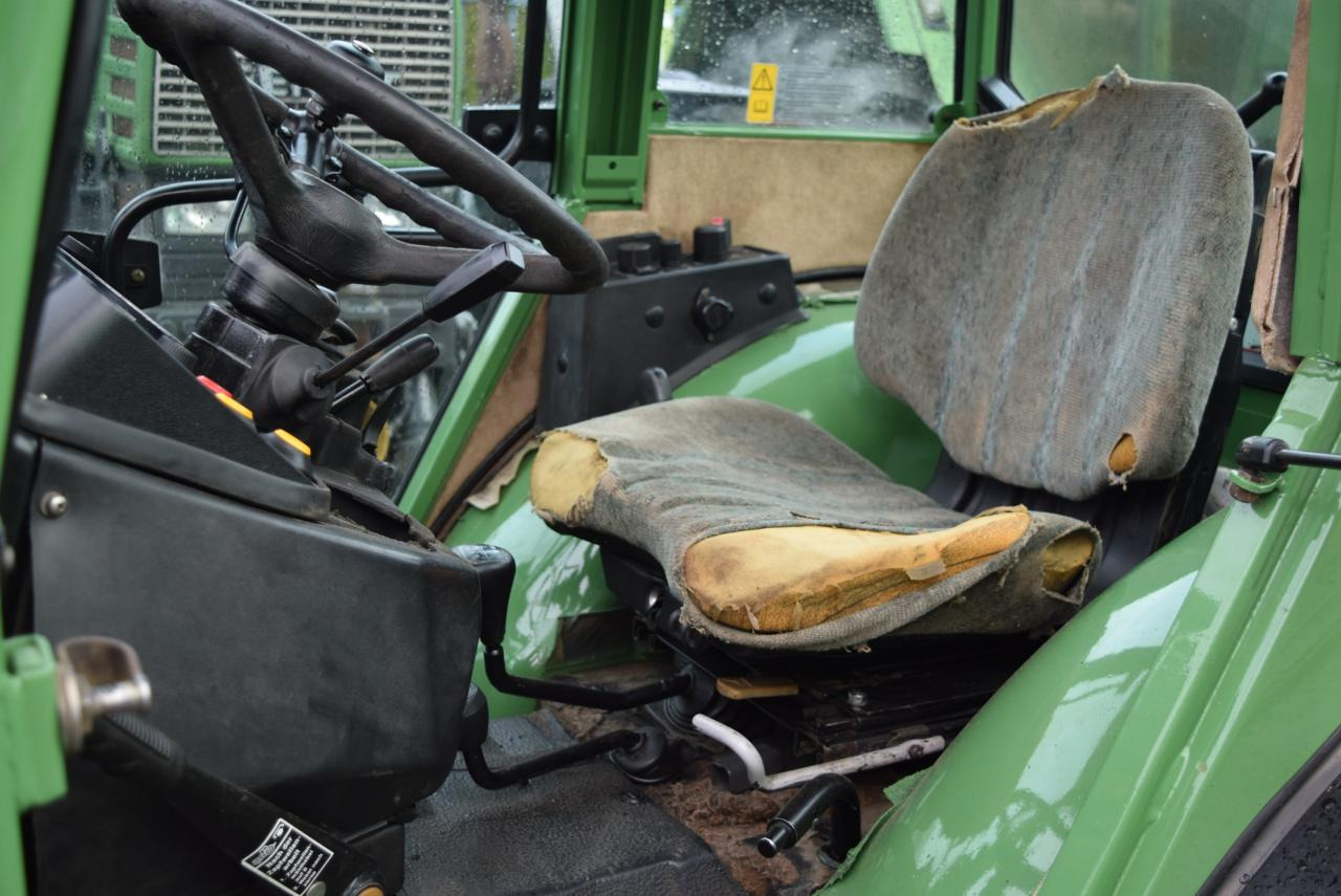 Tracteur enjambeur Fendt 260 V