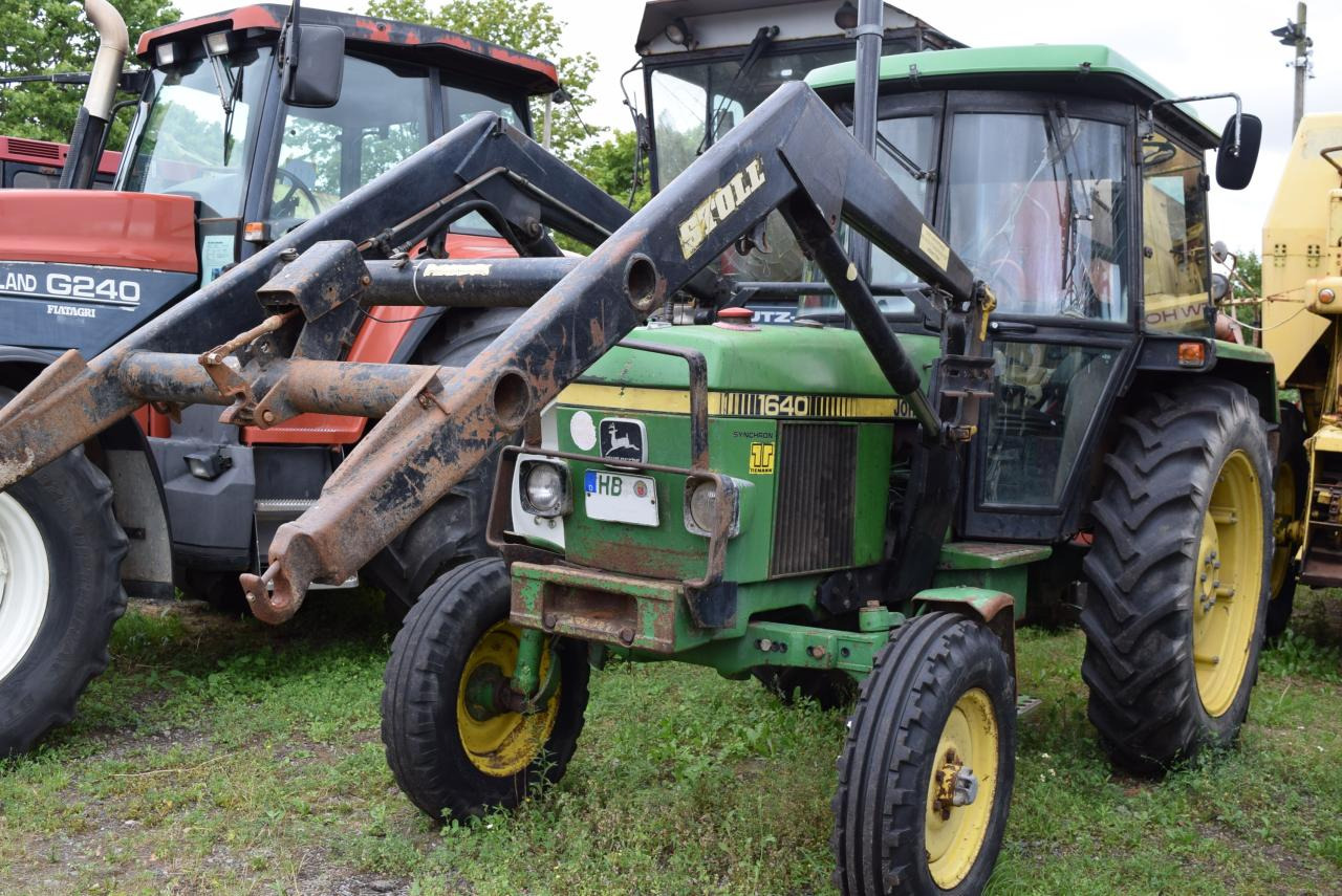 John Deere 1640 - Tracteur agricole: photos 1 John Deere 1640 - Tracteur agricole: photos 1