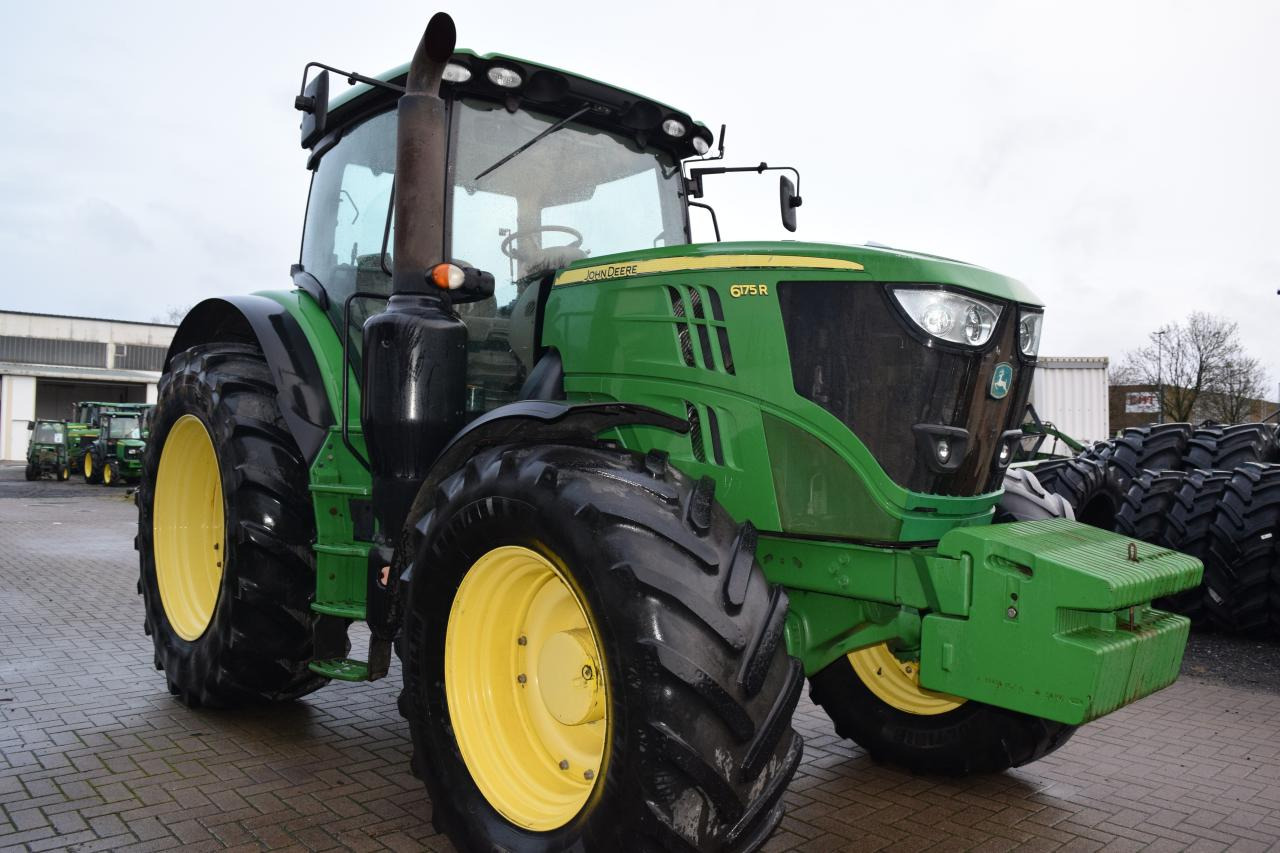 John Deere 6175 R - Tracteur agricole: photos 3 John Deere 6175 R - Tracteur agricole: photos 3