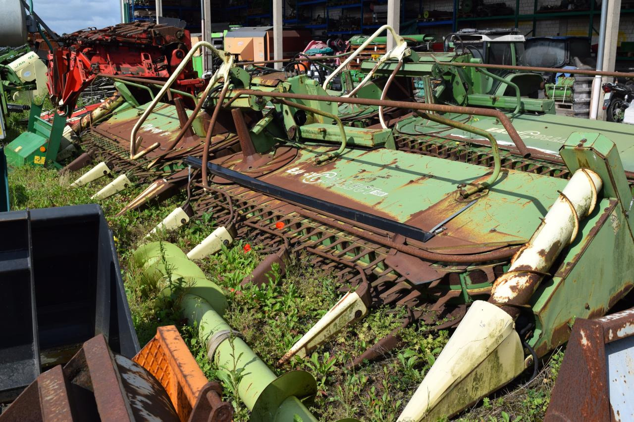 Krone EasyCollect 7500 - Cueilleur de maïs: photos 1 Krone EasyCollect 7500 - Cueilleur de maïs: photos 1