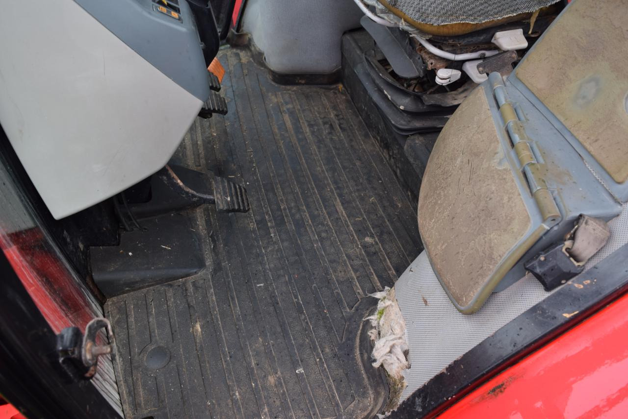 Tracteur agricole McCormick MTX 120: photos 6 Tracteur agricole McCormick MTX 120: photos 6