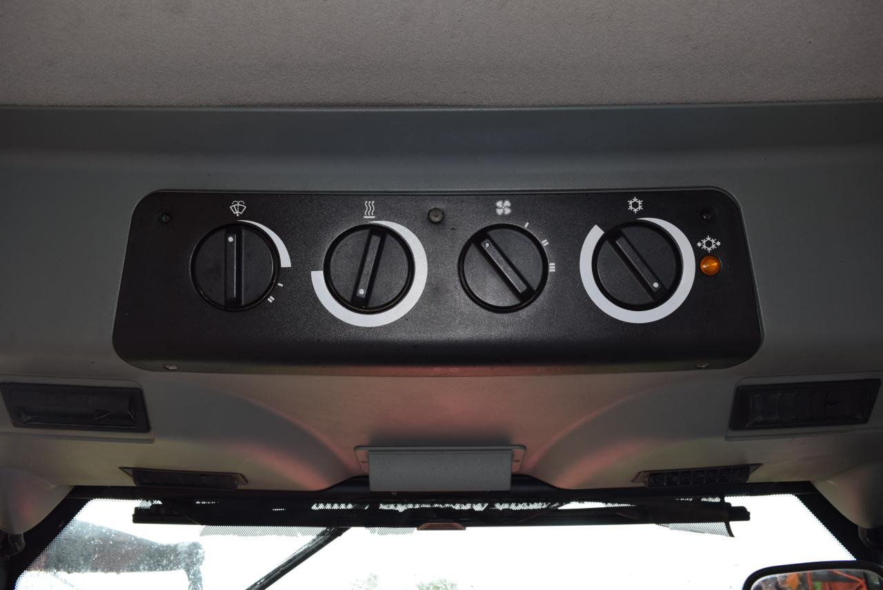 Tracteur agricole McCormick MTX 120: photos 7 Tracteur agricole McCormick MTX 120: photos 7