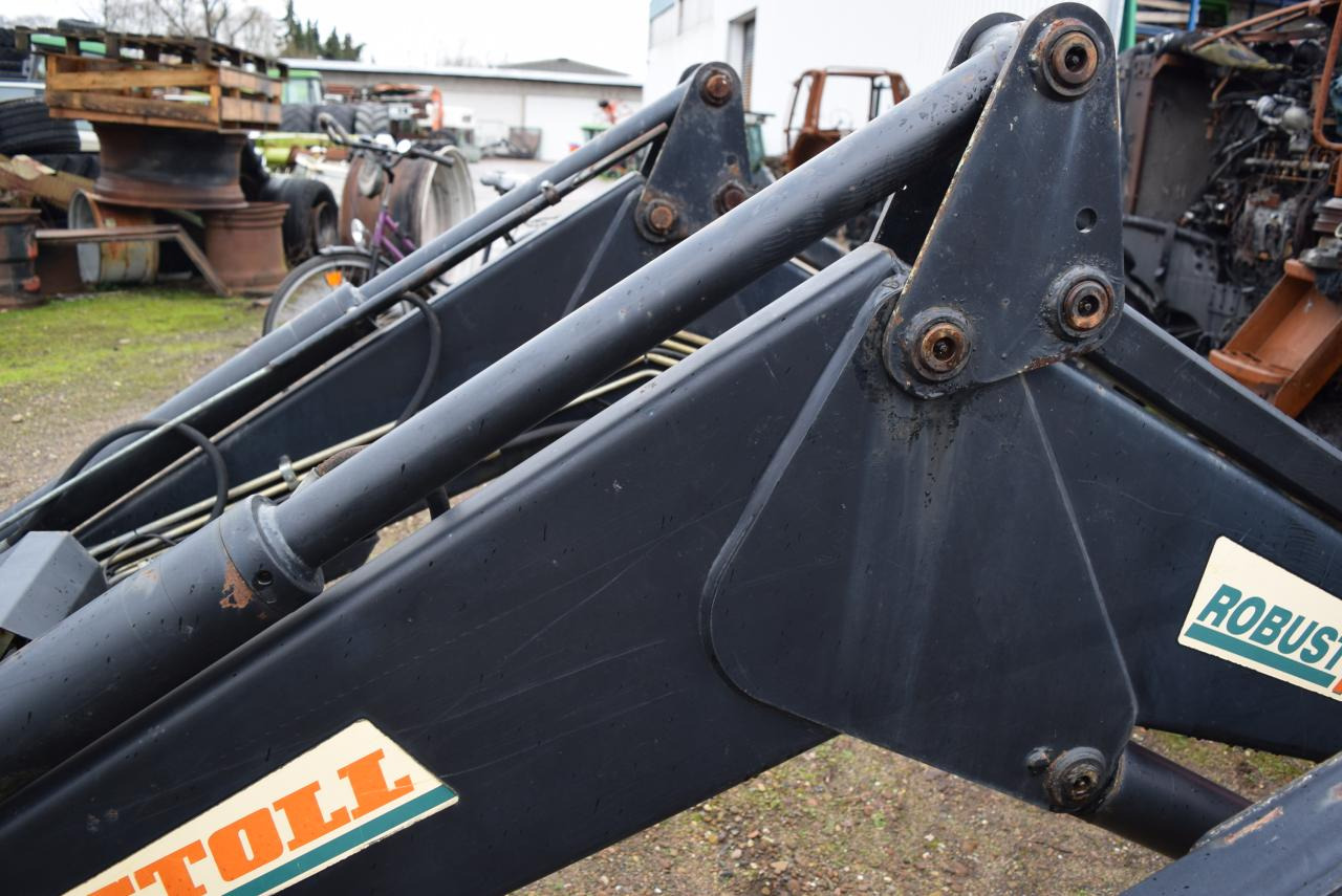 Stoll Robust F71 - Chargeur frontal pour tracteur: photos 5 Stoll Robust F71 - Chargeur frontal pour tracteur: photos 5