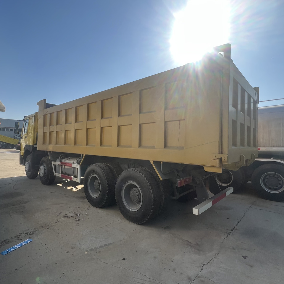 SINOTRUK HOWO - Camion: photos 3 SINOTRUK HOWO - Camion: photos 3
