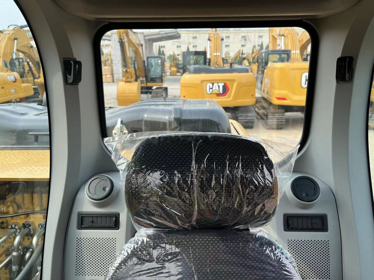 Caterpillar 320GX en leasing occasion Caterpillar 320GX: photos 13