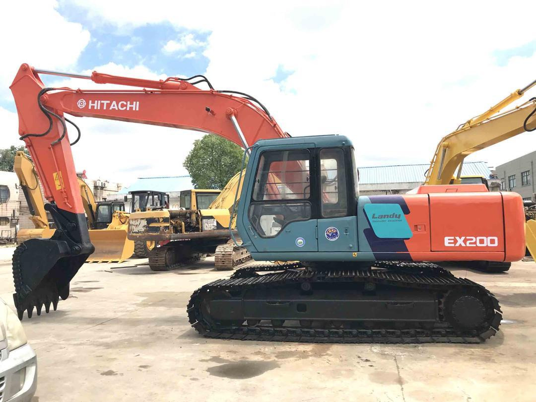 Hitachi EX200 - Pelle sur chenille: photos 5 Hitachi EX200 - Pelle sur chenille: photos 5