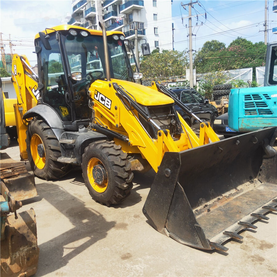 JCB 3CX - Tractopelle: photos 5 JCB 3CX - Tractopelle: photos 5