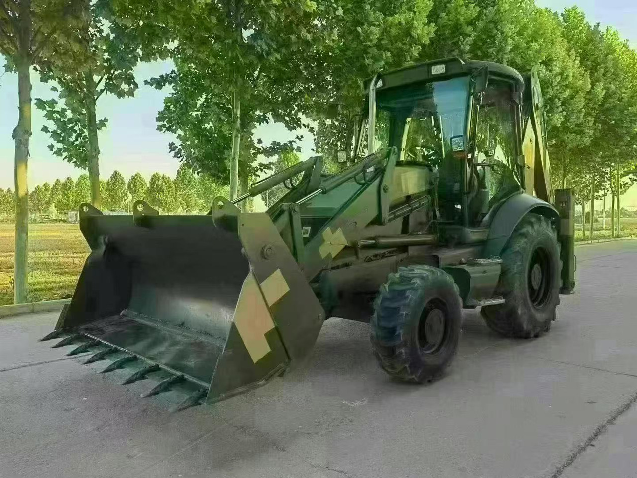 JCB 3CX - Tractopelle: photos 2 JCB 3CX - Tractopelle: photos 2