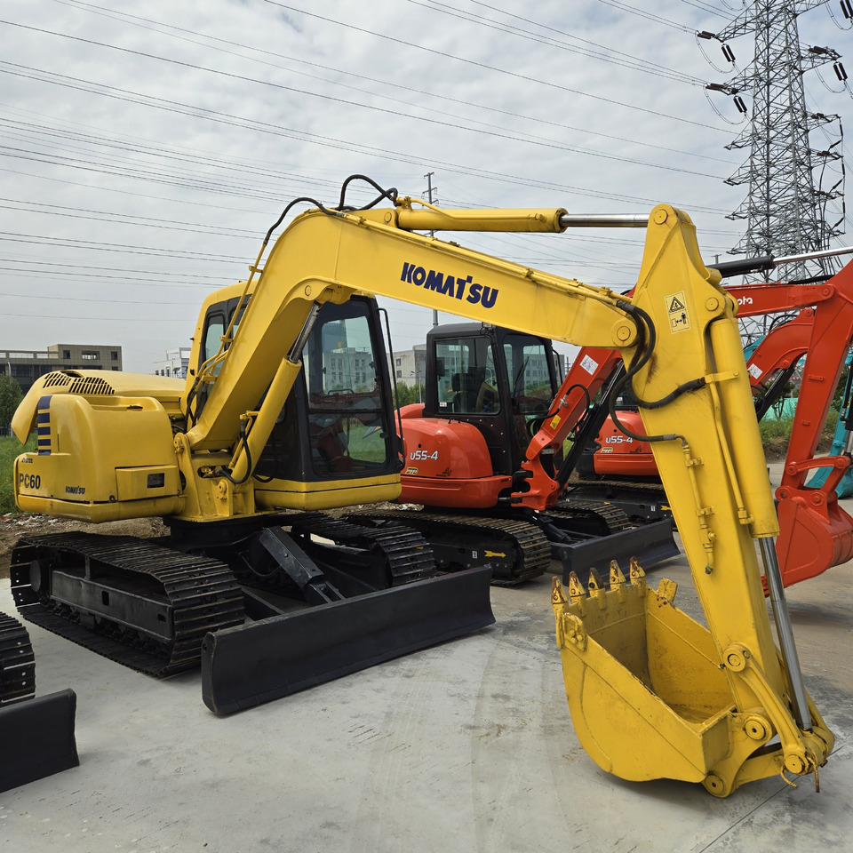 KOMATSU PC60 - Mini pelle: photos 5 KOMATSU PC60 - Mini pelle: photos 5