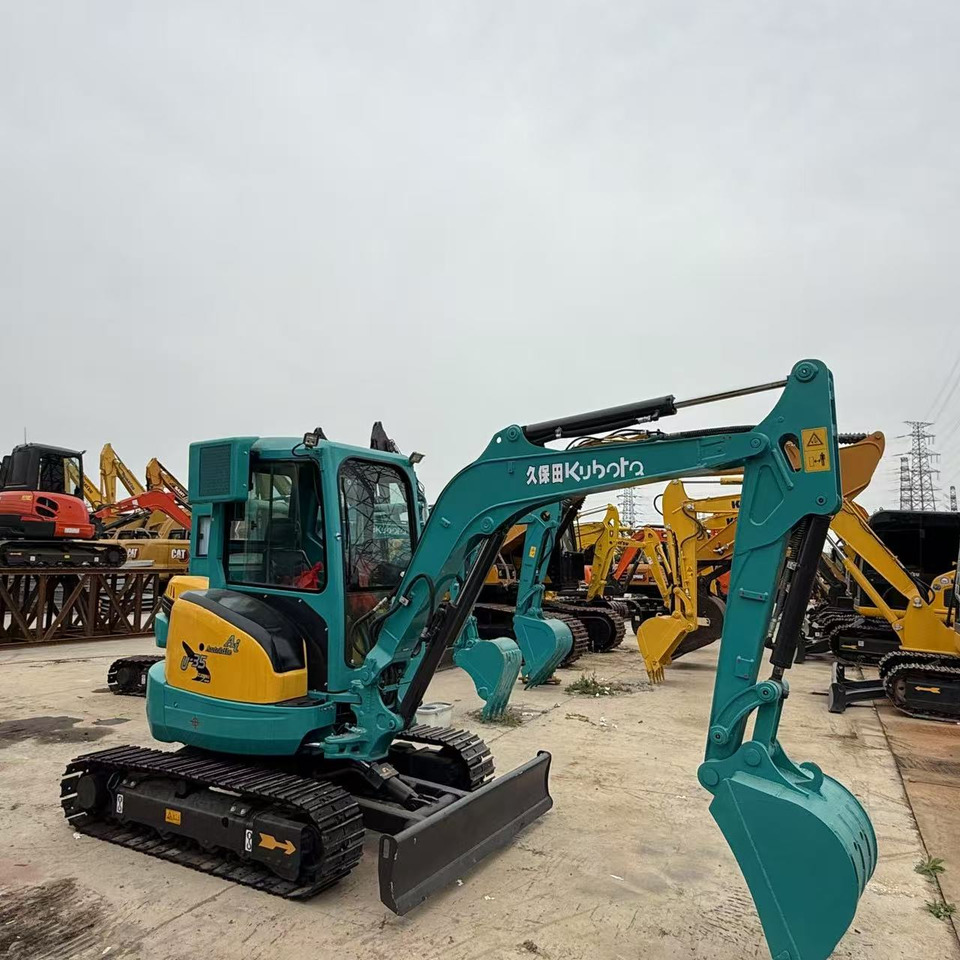 KUBOTA U35 - Mini pelle: photos 1 KUBOTA U35 - Mini pelle: photos 1