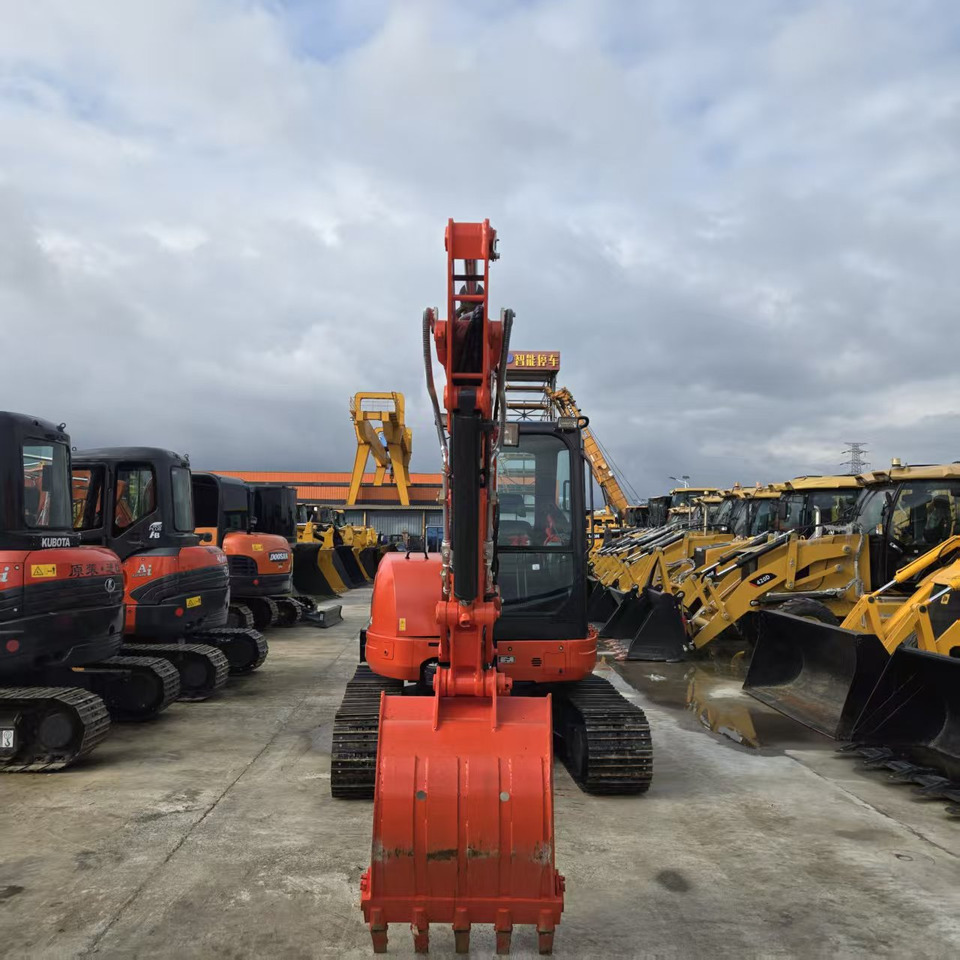 Mini pelle KUBOTA U55-4: photos 7 Mini pelle KUBOTA U55-4: photos 7