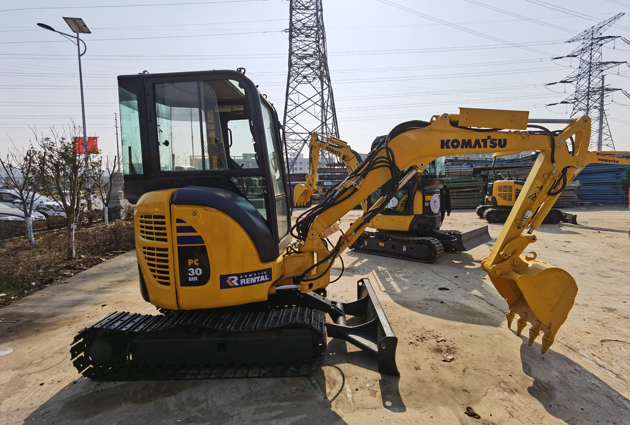 Komatsu PC30MR - Mini pelle: photos 4 Komatsu PC30MR - Mini pelle: photos 4
