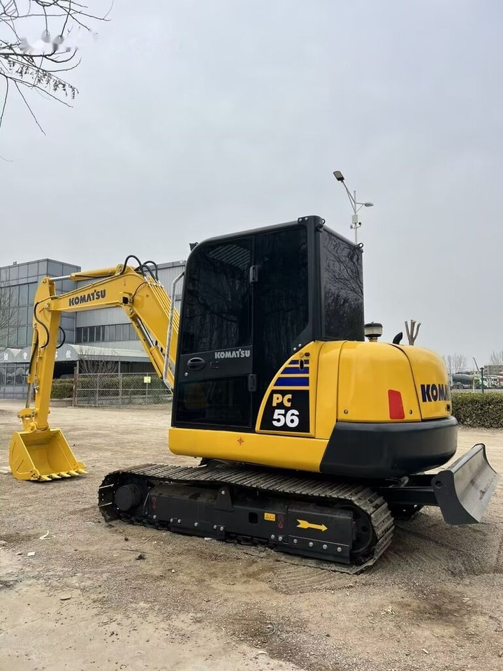 Komatsu PC56 - Mini pelle: photos 3 Komatsu PC56 - Mini pelle: photos 3