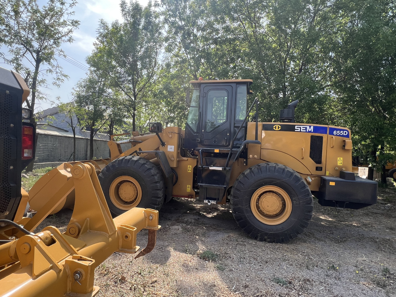 SEM SEM655D - Chargeuse sur pneus: photos 2 SEM SEM655D - Chargeuse sur pneus: photos 2