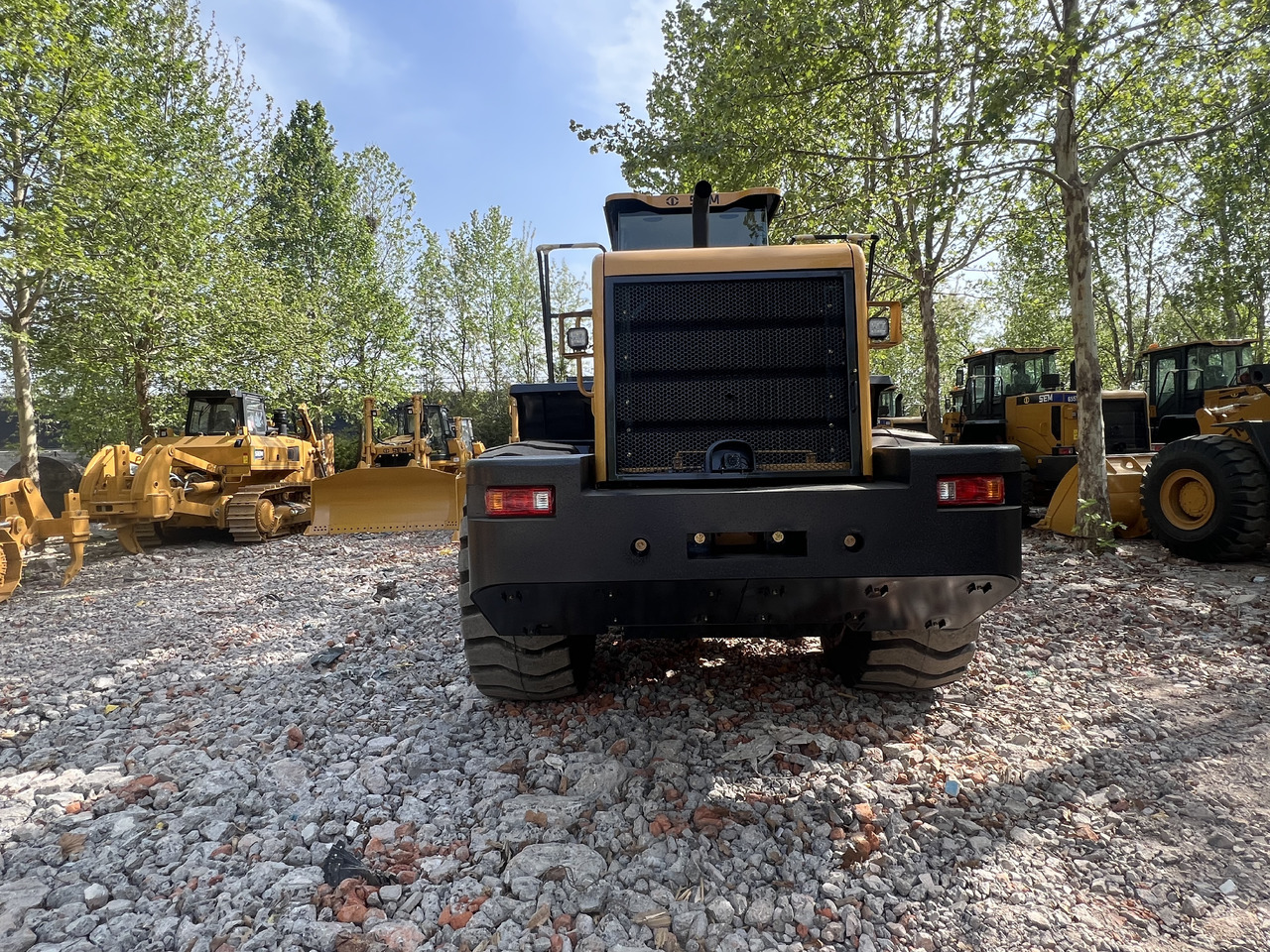 SEM SEM660D - Chargeuse sur pneus: photos 2 SEM SEM660D - Chargeuse sur pneus: photos 2