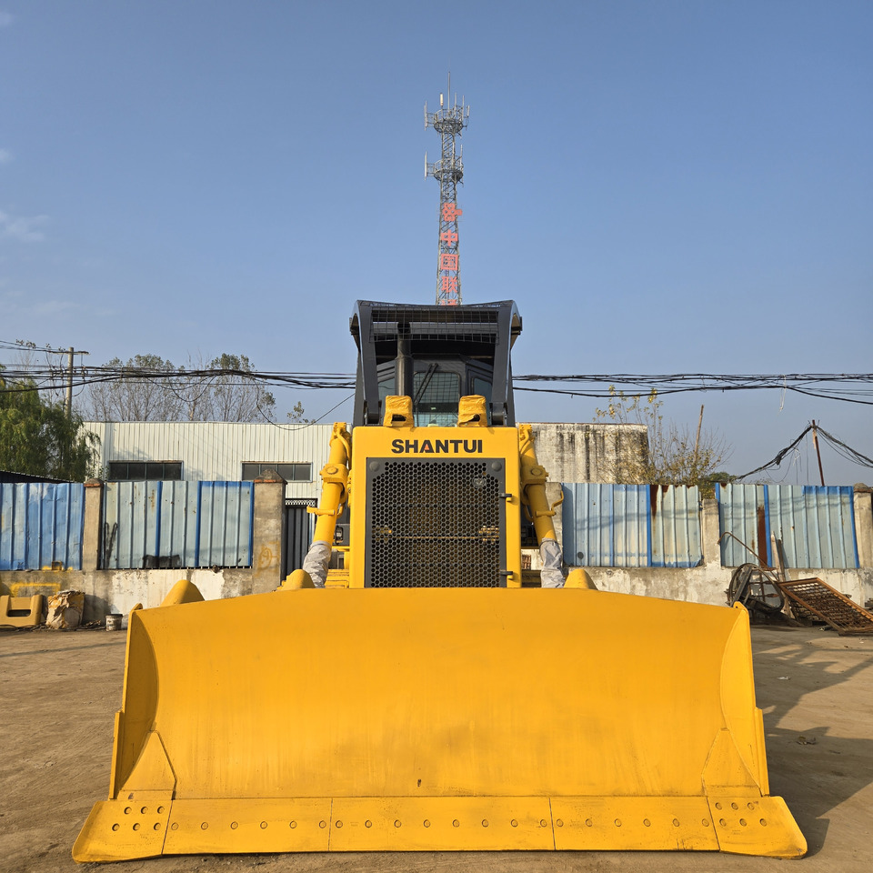 SHANTUI SD22 - Bulldozer: photos 1 SHANTUI SD22 - Bulldozer: photos 1