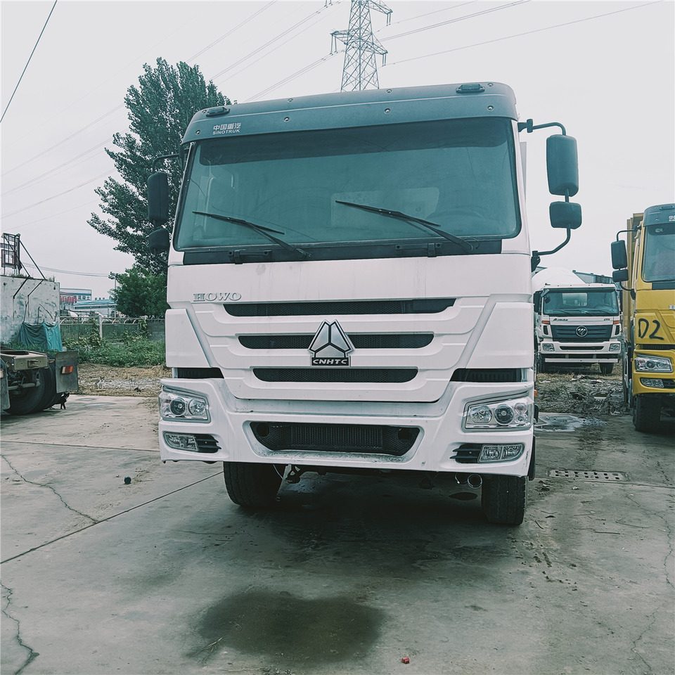 SINOTRUK HOWO 6x4 - Camion benne: photos 5 SINOTRUK HOWO 6x4 - Camion benne: photos 5