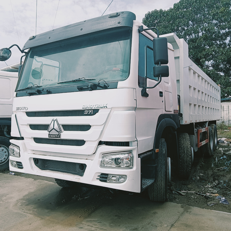SINOTRUK HOWO - Camion benne: photos 4 SINOTRUK HOWO - Camion benne: photos 4