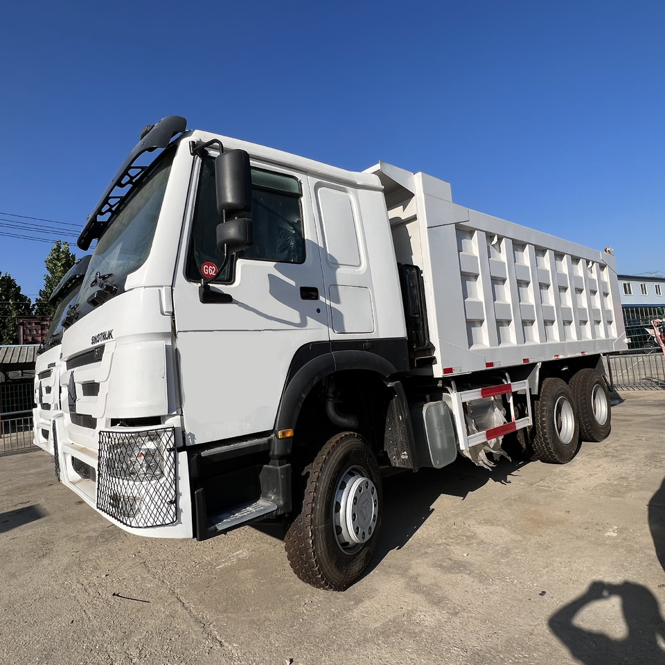 SINOTRUK HOWO - Camion benne: photos 2 SINOTRUK HOWO - Camion benne: photos 2