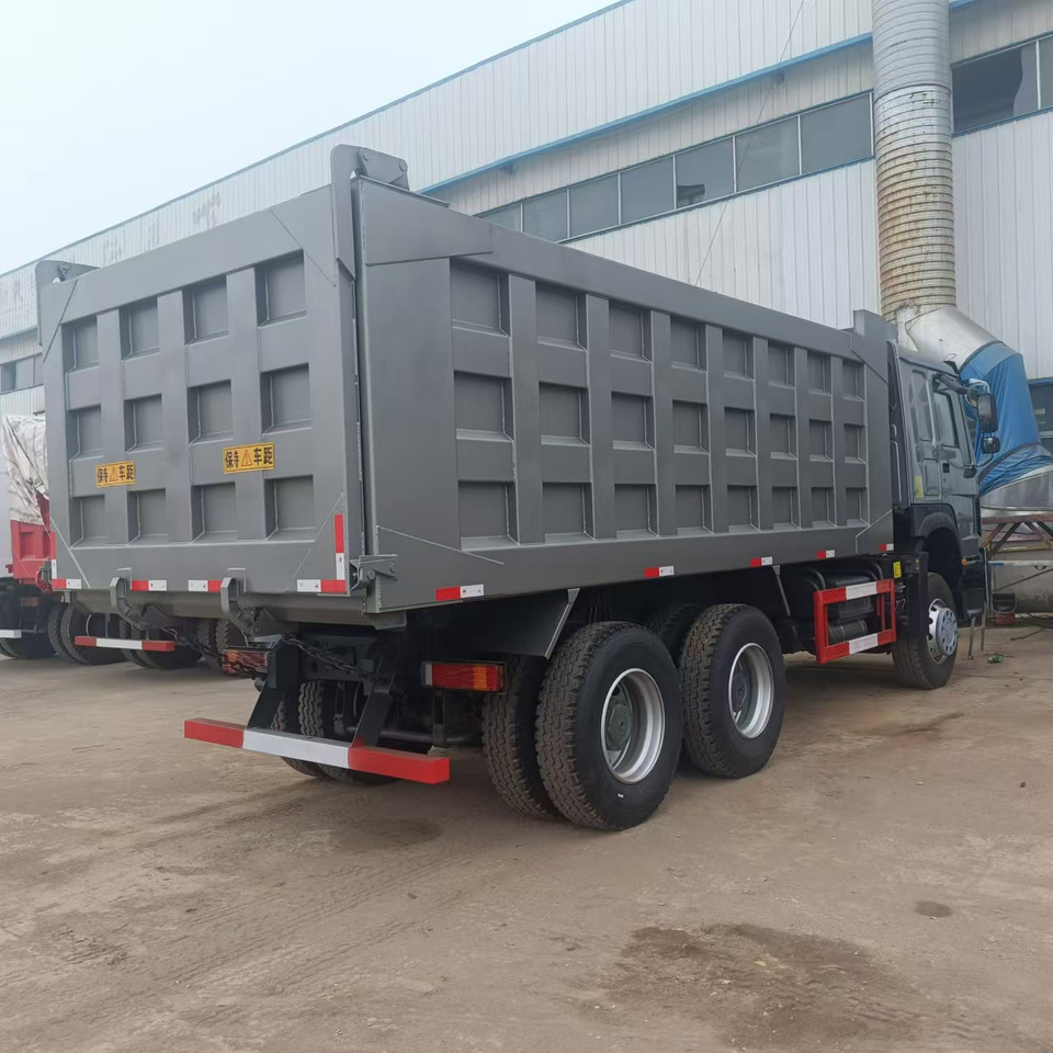 Camion benne SINOTRUK HOWO: photos 7