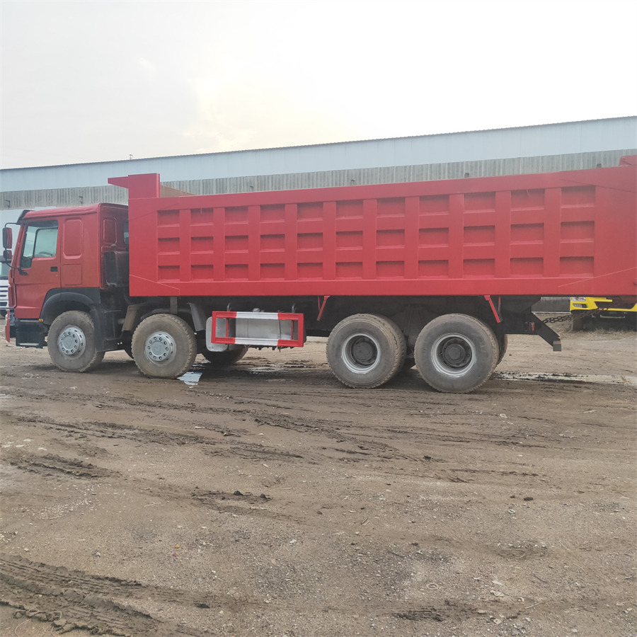 SINOTRUK HOWO - Camion benne: photos 2 SINOTRUK HOWO - Camion benne: photos 2