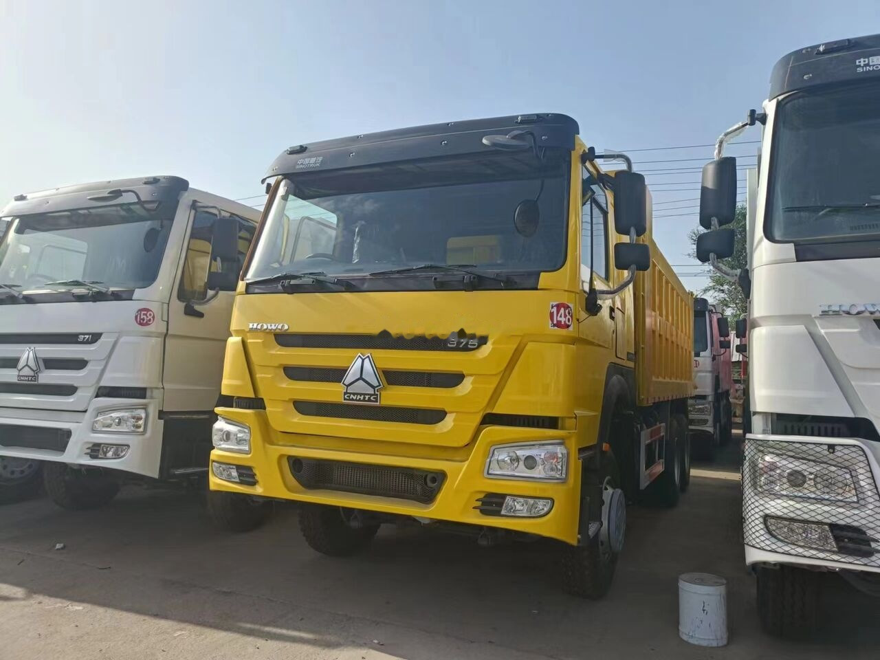 Sinotruk Howo 375 - Camion benne: photos 4 Sinotruk Howo 375 - Camion benne: photos 4