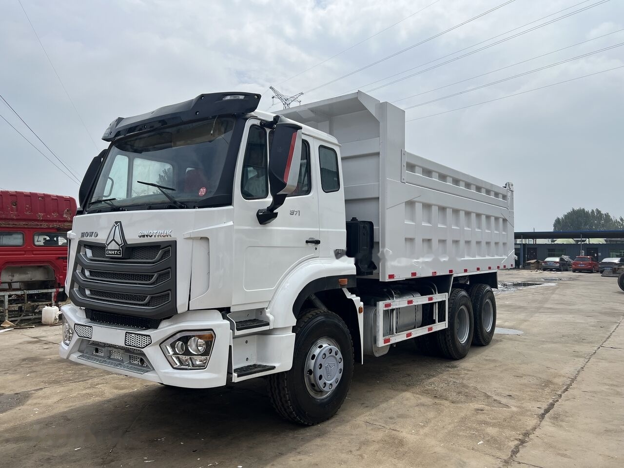 Camion benne Sinotruk Howo: photos 10