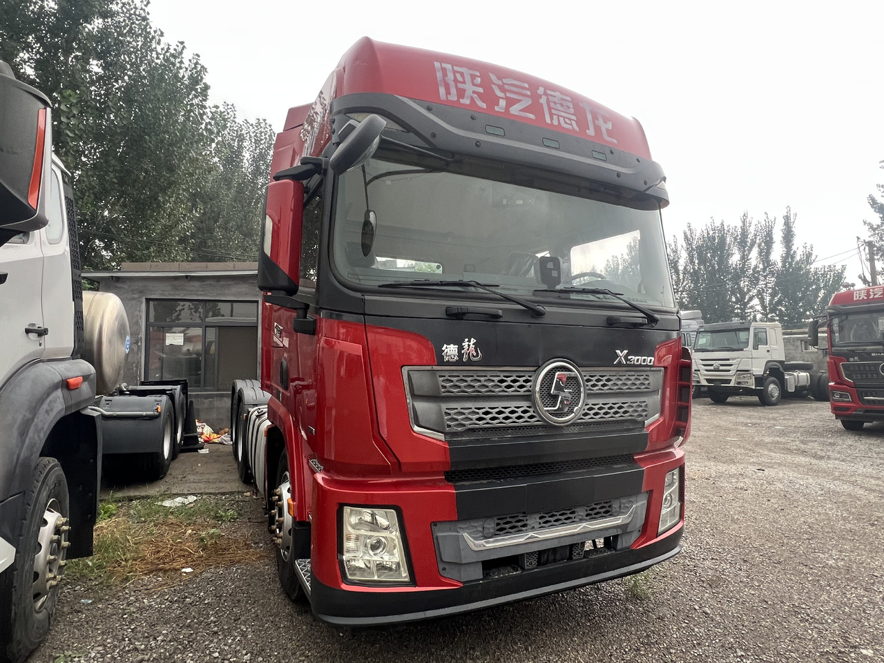 SHACMAN X3000 - Tracteur routier: photos 3 SHACMAN X3000 - Tracteur routier: photos 3