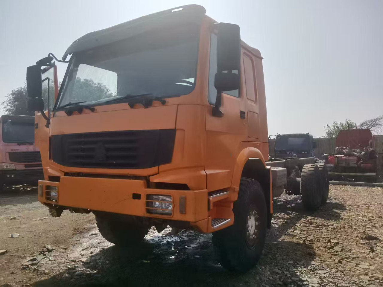 SINOTRUK HOWO - Tracteur routier: photos 2 SINOTRUK HOWO - Tracteur routier: photos 2