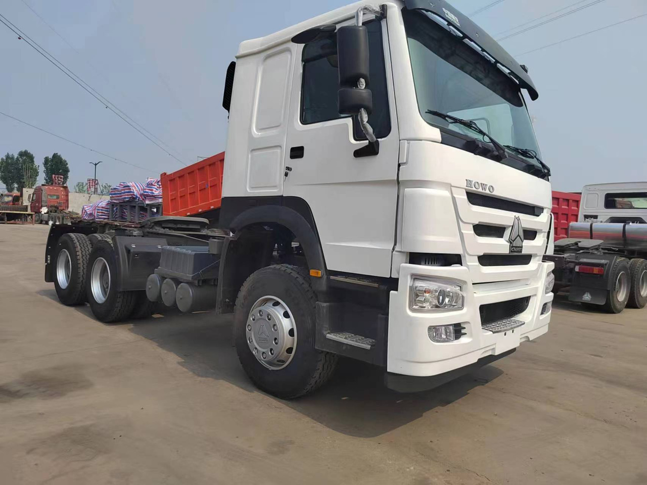 SINOTRUK HOWO trailer ead - Tracteur routier: photos 2 SINOTRUK HOWO trailer ead - Tracteur routier: photos 2