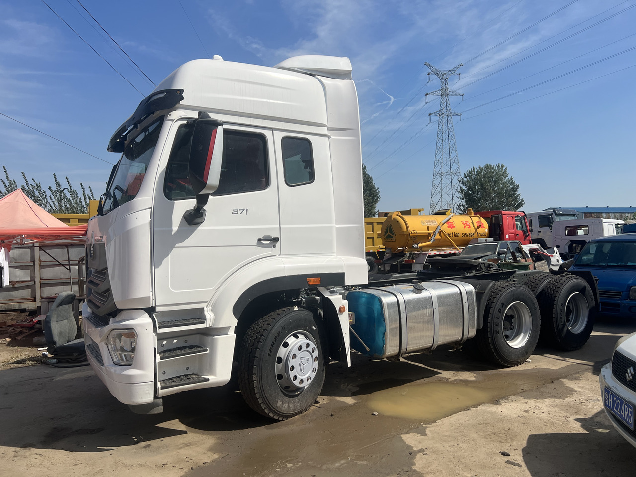 Tracteur routier SINOTRUK HOWO trailer head: photos 7
