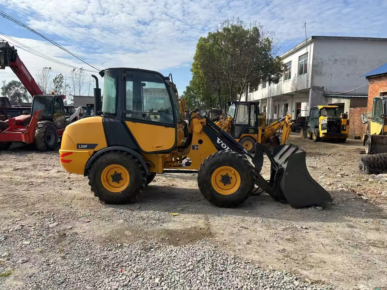 Volvo L20F - Chargeuse sur pneus: photos 3 Volvo L20F - Chargeuse sur pneus: photos 3