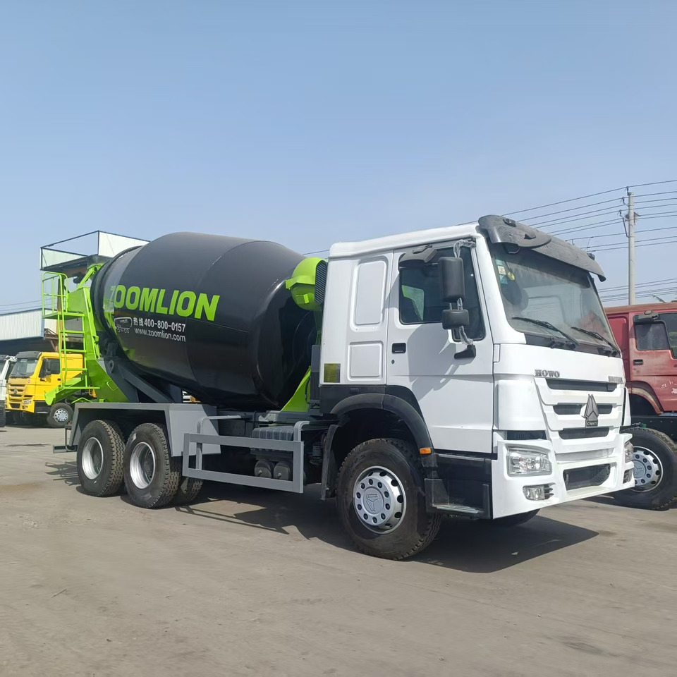 ZOOMLION 10 m³ Mixer Truck - Camion malaxeur: photos 1 ZOOMLION 10 m³ Mixer Truck - Camion malaxeur: photos 1
