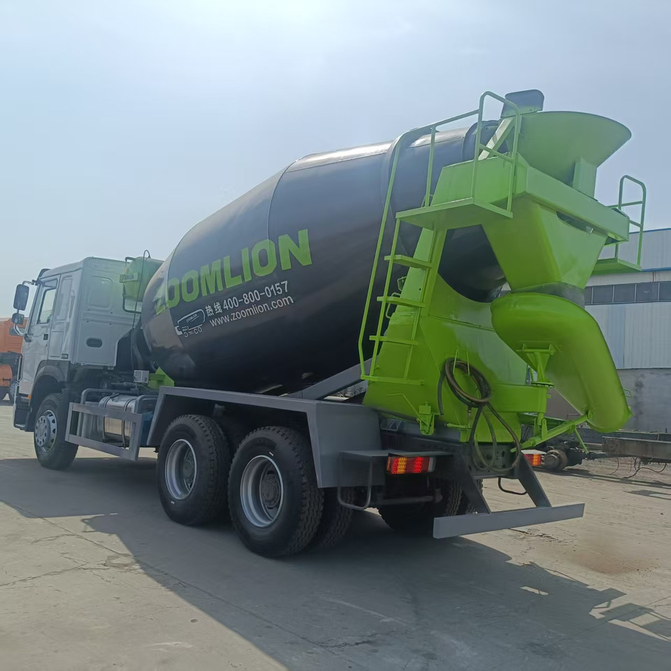 ZOOMLION 10 m³ Mixer Truck - Camion malaxeur: photos 3 ZOOMLION 10 m³ Mixer Truck - Camion malaxeur: photos 3
