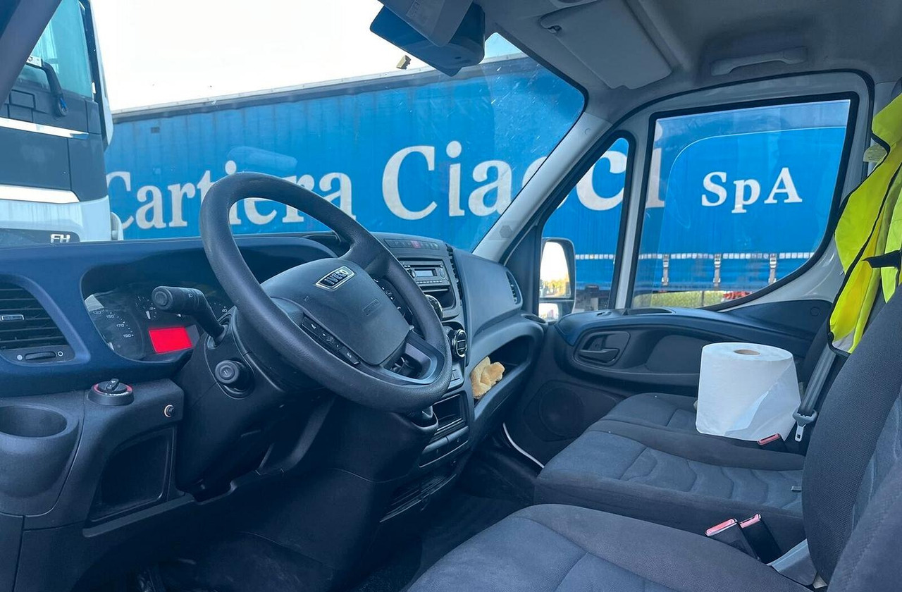 Iveco Daily 35-160 Passo Lungo e Tetto Alto L3H2 - Fourgon utilitaire: photos 3 Iveco Daily 35-160 Passo Lungo e Tetto Alto L3H2 - Fourgon utilitaire: photos 3