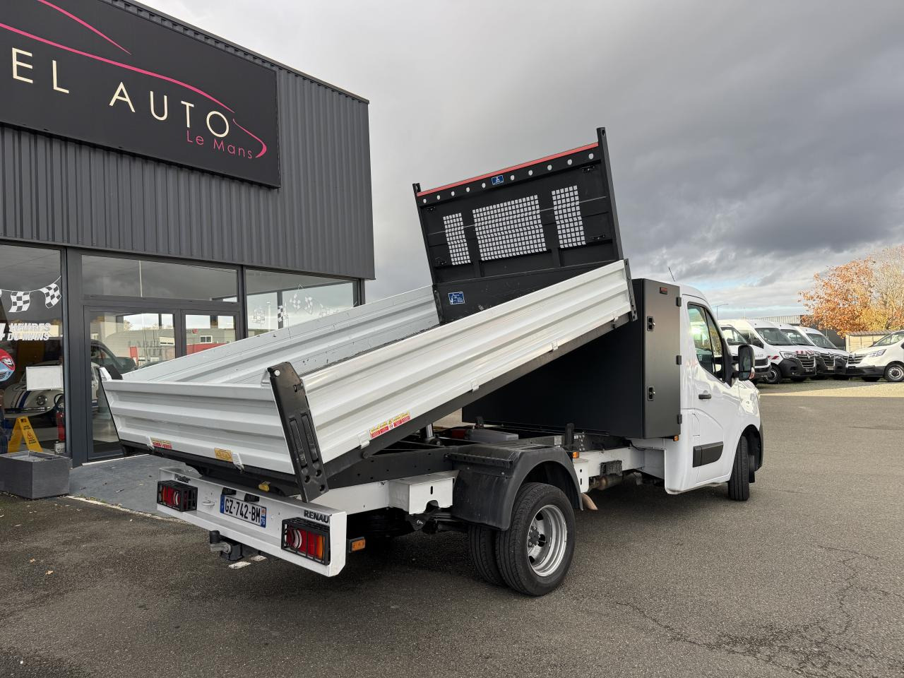 RENAULT MASTER 3T5 BENNE COFFRE RJ 2.3 DCI 130CH PROPULSION - Autre matériel: photos 5 RENAULT MASTER 3T5 BENNE COFFRE RJ 2.3 DCI 130CH PROPULSION - Autre matériel: photos 5