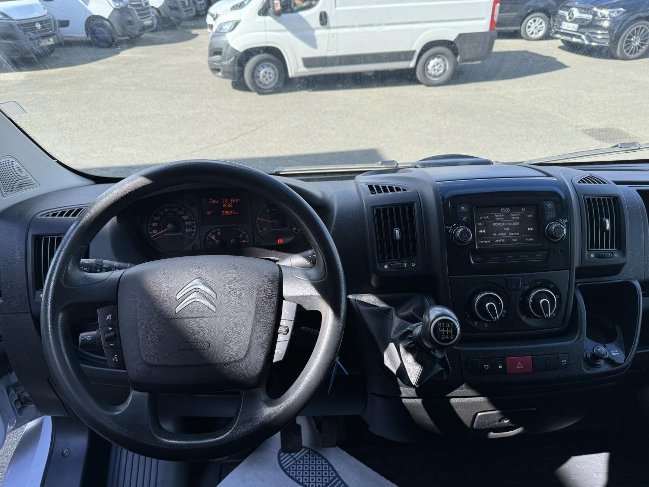 Citroen Jumper 3.3t L1H1 2.2 HDi 140CH - Fourgonnette: photos 4 Citroen Jumper 3.3t L1H1 2.2 HDi 140CH - Fourgonnette: photos 4