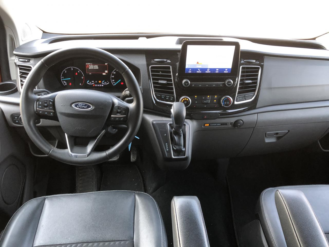 FORD Transit Custom CABINE APPROFONDIE 2.0 EcoBlue 170CH BVA - Fourgon utilitaire: photos 3 FORD Transit Custom CABINE APPROFONDIE 2.0 EcoBlue 170CH BVA - Fourgon utilitaire: photos 3