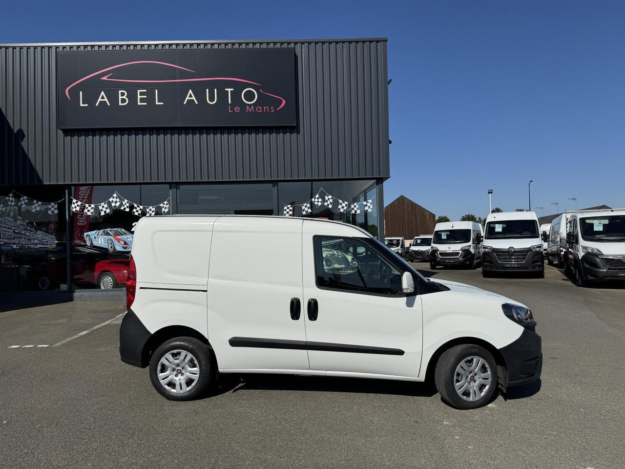 Fourgonnette Fiat Doblo Cargo 1.3 MULTIJET 95CH PACK TRIO NAV E6D: photos 9