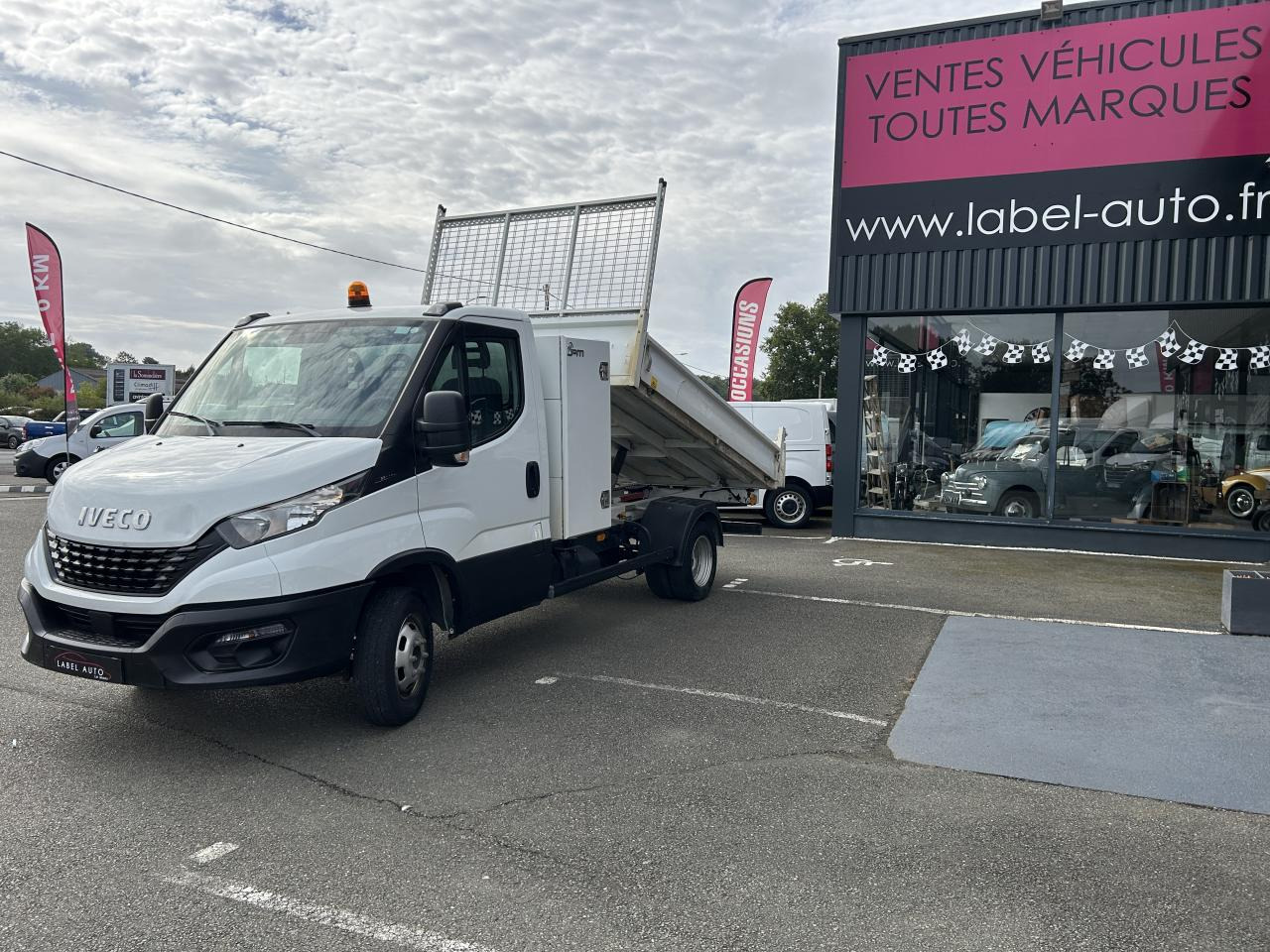 IVECO Daily 35 C 14 S&S (Quad-Leaf)  CHASSIS CABINE 2014 35C/35S Chassis cabine 35 C Epmt.3.75 PHASE 3 en leasing occasion IVECO Daily 35 C 14 S&S (Quad-Leaf)  CHASSIS CABINE 2014 35C/35S Chassis cabine 35 C Epmt.3.75 PHASE 3: photos 6