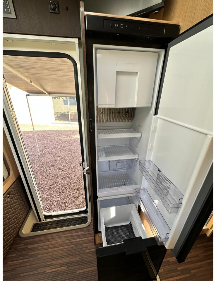 Camping-car intégral MC LOUIS NEVIS 281: photos 11 Camping-car intégral MC LOUIS NEVIS 281: photos 11