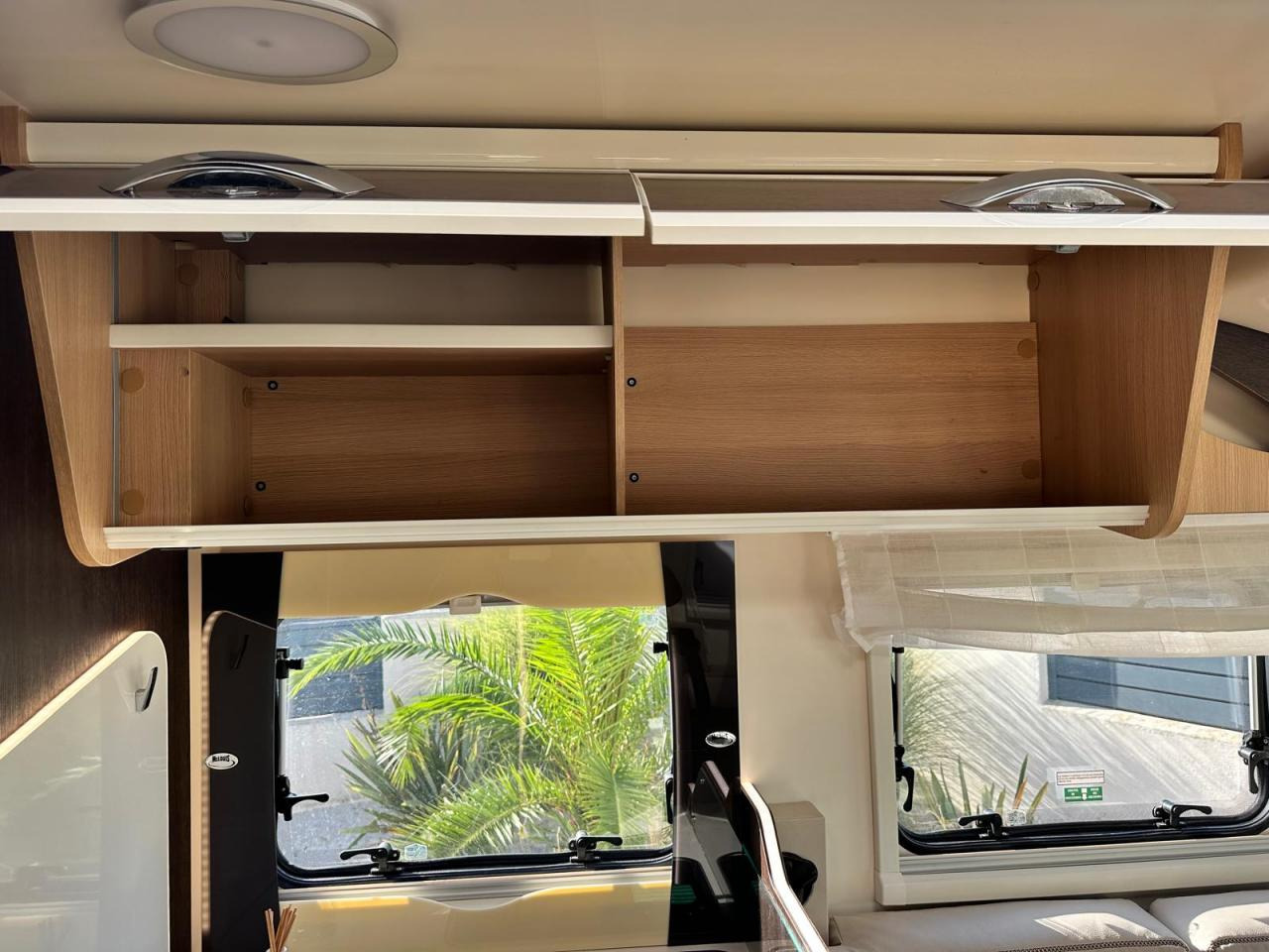 Camping-car intégral MC LOUIS NEVIS 281: photos 16 Camping-car intégral MC LOUIS NEVIS 281: photos 16