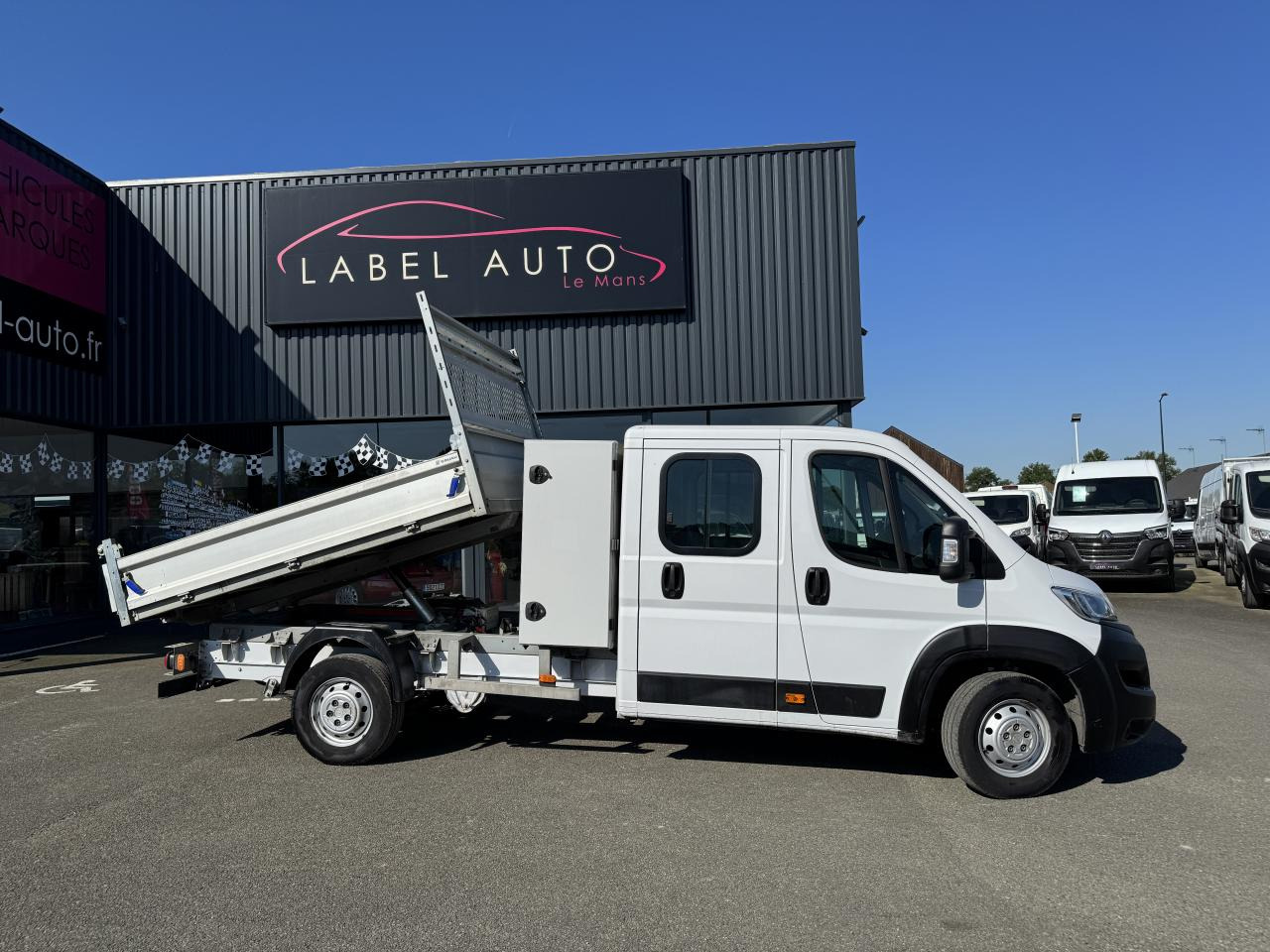 OPEL MOVANO 3T5 BENNE + COFFRE DOUBLE CABINE 6PL 2.2 HDI 165CH - Utilitaire benne, Utilitaire double cabine: photos 1 OPEL MOVANO 3T5 BENNE + COFFRE DOUBLE CABINE 6PL 2.2 HDI 165CH - Utilitaire benne, Utilitaire double cabine: photos 1