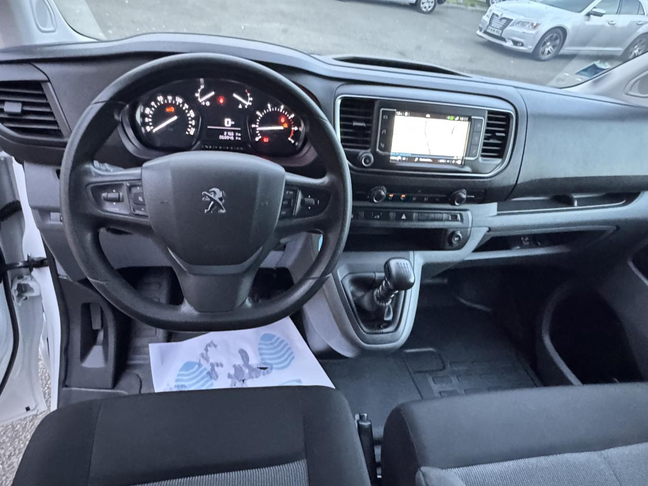 PEUGEOT EXPERT LONG 2.0 HDI 145CH ASPHALT - Fourgon utilitaire: photos 3 PEUGEOT EXPERT LONG 2.0 HDI 145CH ASPHALT - Fourgon utilitaire: photos 3