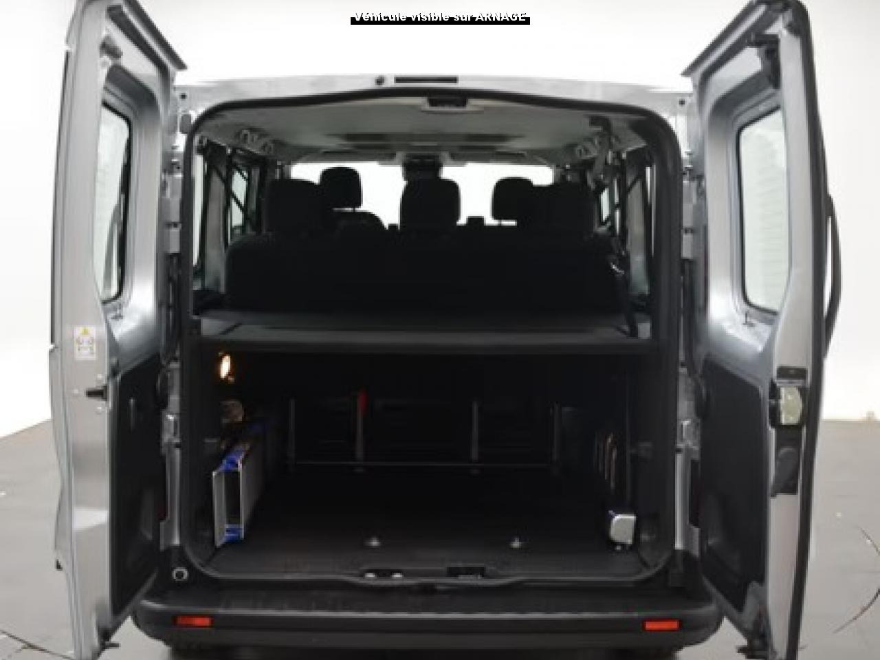 RENAULT Trafic L2 2.0 Energy dCi - 150 - S&S - 24b III COMBI Combi Grand Evolution L2H1 PHASE 3 - Utilitaire double cabine: photos 3 RENAULT Trafic L2 2.0 Energy dCi - 150 - S&S - 24b III COMBI Combi Grand Evolution L2H1 PHASE 3 - Utilitaire double cabine: photos 3