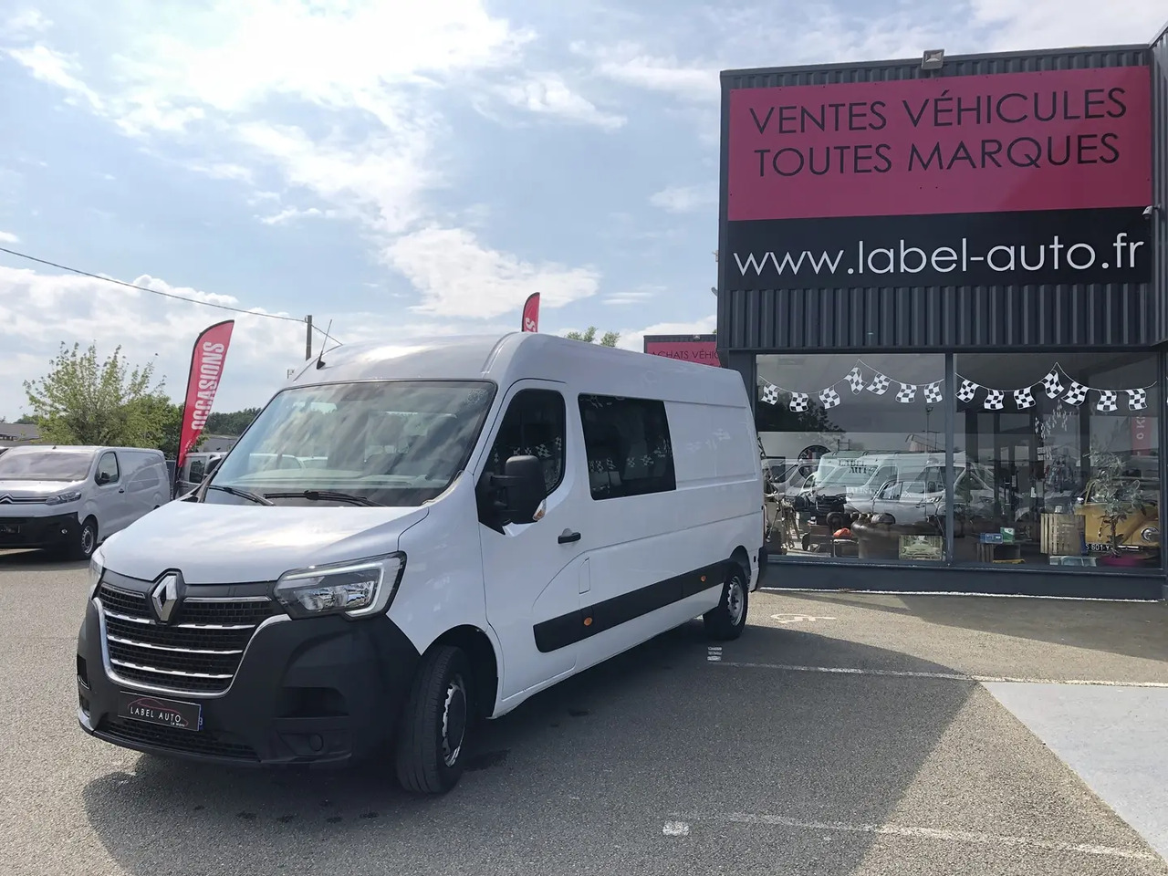Renault Master F3300 L2H2 2.3 DCI 135CH CABINE APPROFONDIE CONFORT EURO6 - Utilitaire double cabine: photos 3 Renault Master F3300 L2H2 2.3 DCI 135CH CABINE APPROFONDIE CONFORT EURO6 - Utilitaire double cabine: photos 3