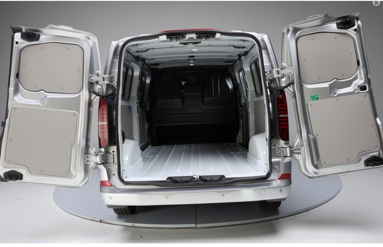 VOLKSWAGEN Transporter L2H1 3.025T 2.0 16V TDI - 170 - BV DSG T7 TV FOURGON TOLE Fourgon Tôlé L2H - Fourgon utilitaire: photos 3 VOLKSWAGEN Transporter L2H1 3.025T 2.0 16V TDI - 170 - BV DSG T7 TV FOURGON TOLE Fourgon Tôlé L2H - Fourgon utilitaire: photos 3