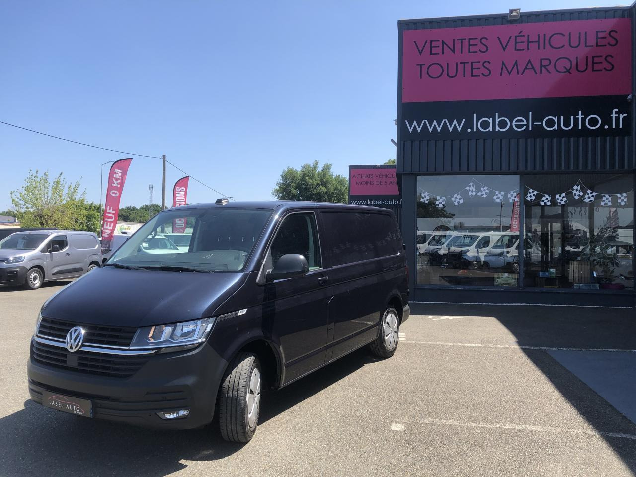 Volkswagen Transporter 2.8T L1H1 2.0 TDI 150CH BUSINESS DSG7 - Fourgon utilitaire: photos 5 Volkswagen Transporter 2.8T L1H1 2.0 TDI 150CH BUSINESS DSG7 - Fourgon utilitaire: photos 5